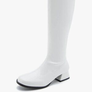 GoGo style white boots size 8 (great for a costume)